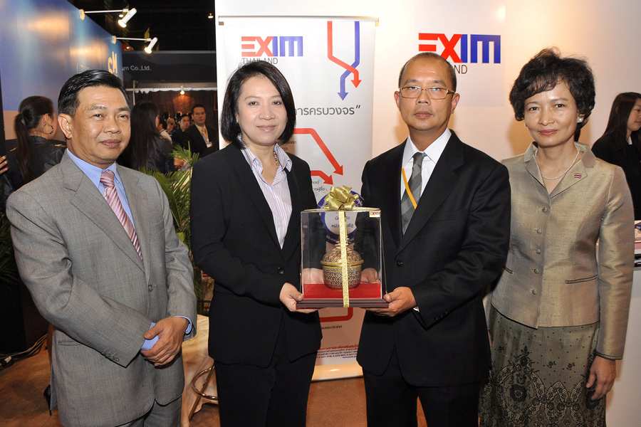EXIM Thailand Opens Booth at Made in Thailand 2011