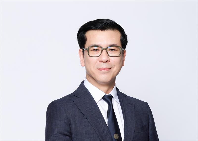 Dr. Seree  Nonthasoot