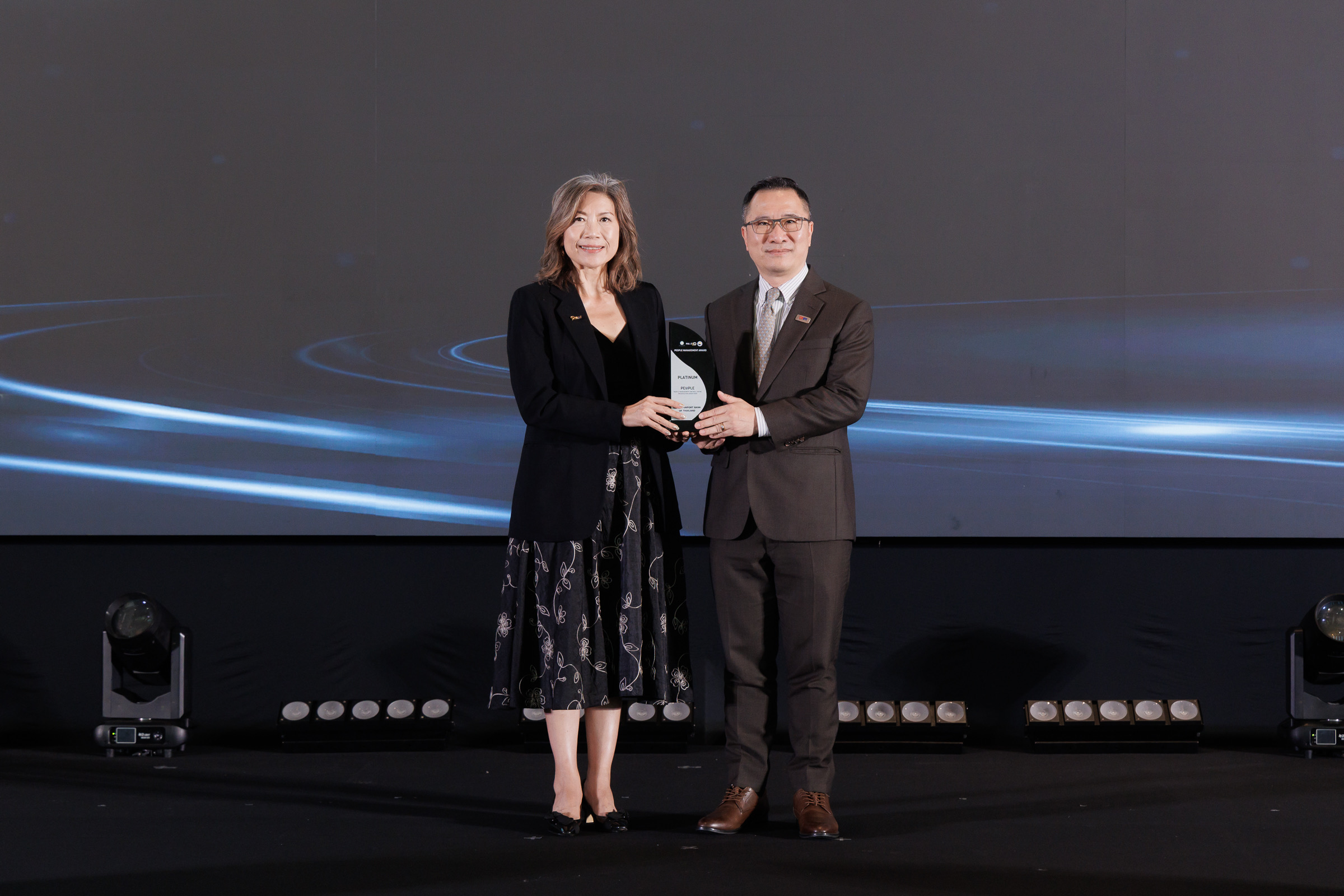 EXIM BANK ได้รับรางวัลสุดยอดองค์กรบริหารคนดีเด่นแห่งประเทศไทย ประจำปี 2568