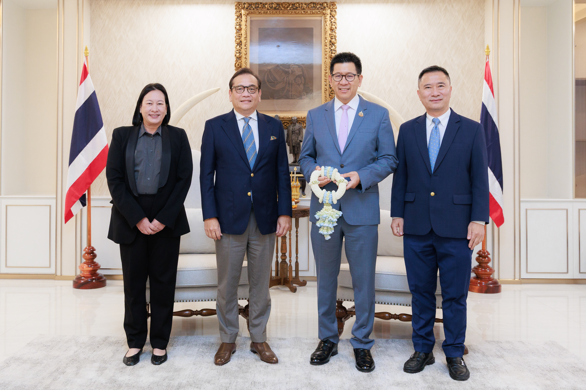 EXIM BANK เข้าเยี่ยมคารวะรัฐมนตรีว่าการกระทรวงการคลัง