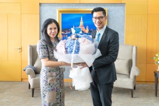 EXIM Thailand Congratulates Governor of Tourism Authority of Thailand