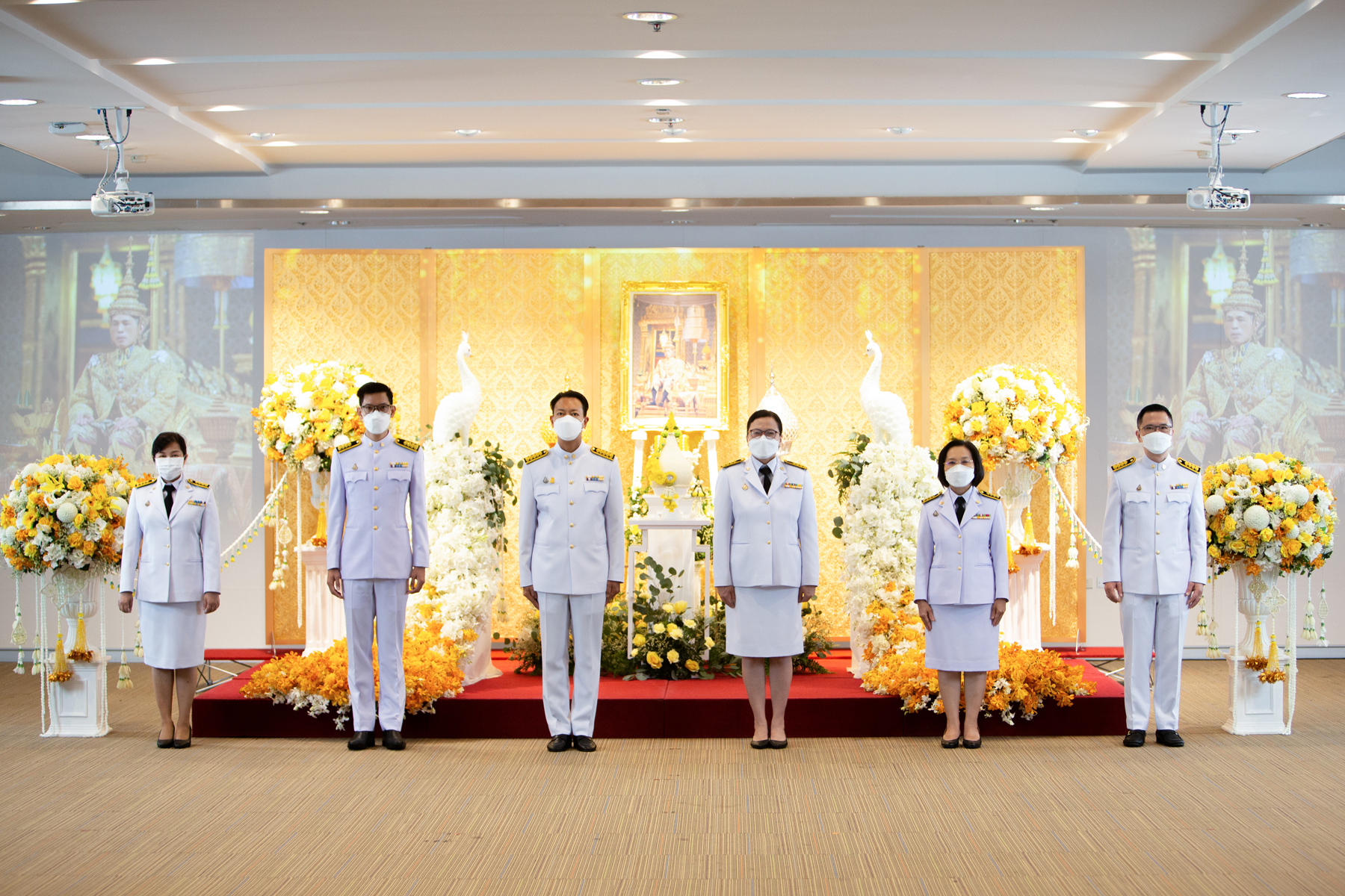 EXIM Thailand Holds Well-wishing Ceremony on Coronation Day 2022