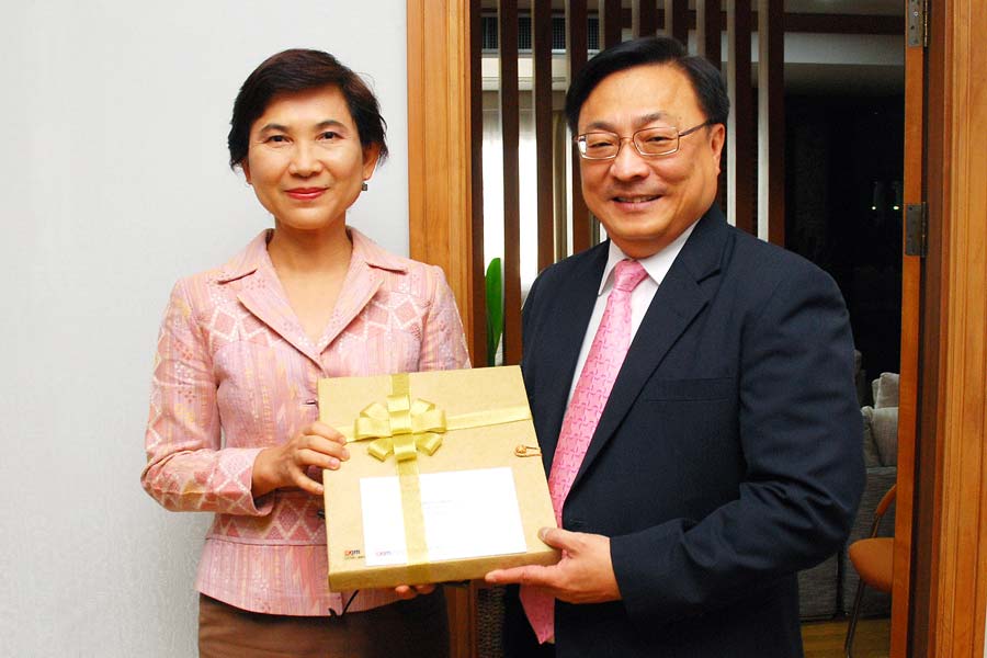 EXIM BANK ร่วมอวยพรปีใหม่แก่อธิบดีกรมส่งเสริมการส่งออก