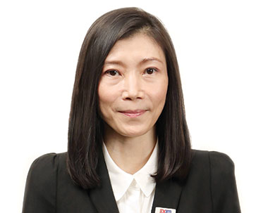 Miss Nareemal Chiengpradit