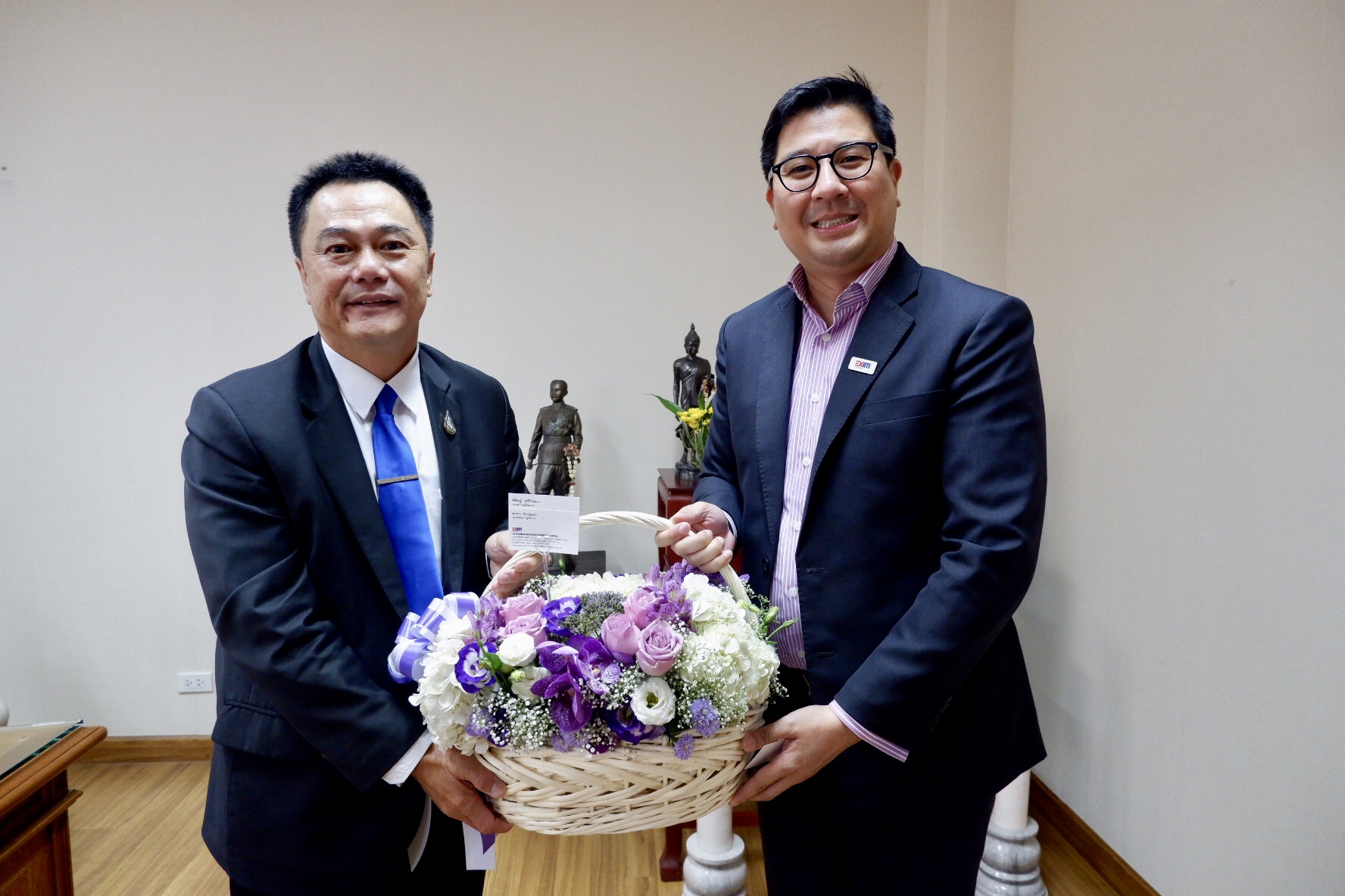 EXIM Thailand Congratulates Permanent Secretary of Industry Ministry