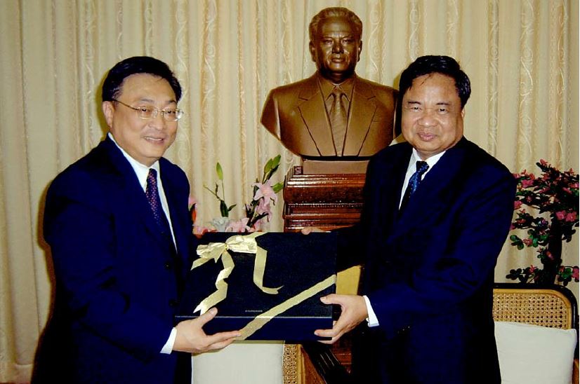 EXIM Thailand Visits Laos’ Finance Ministry