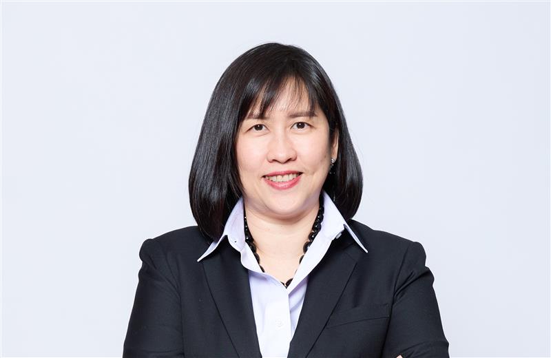 Miss Rujikorn  Saengchantr