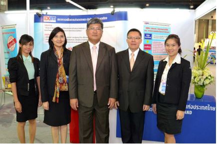 EXIM Thailand Opens Booth at Thailand SME Expo 2012