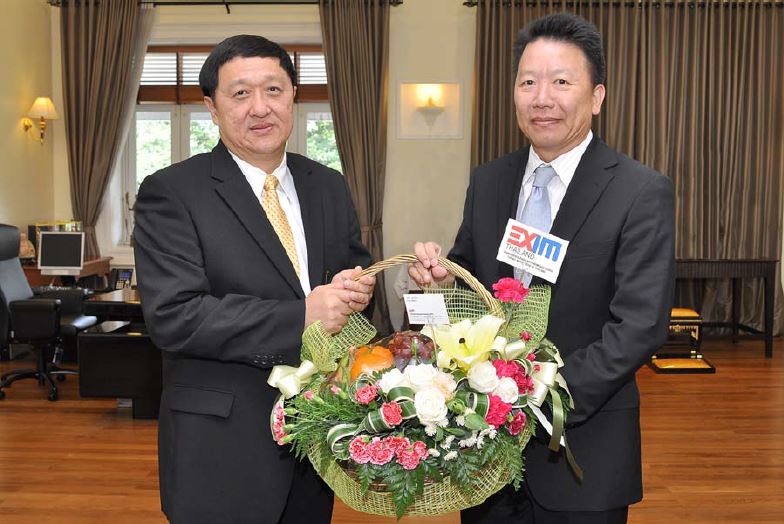 EXIM Thailand Congratulates Director-General of Thai Customs Department