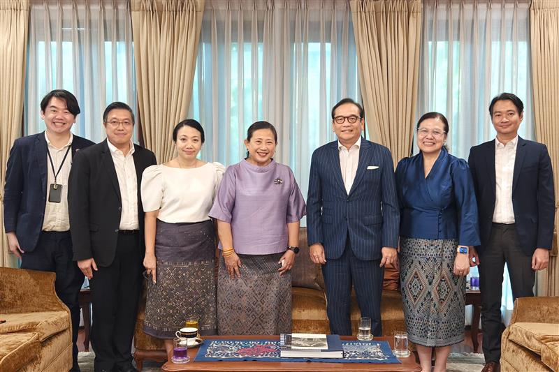EXIM Thailand Pays Courtesy Visit to Ambassador of Thailand to Lao PDR