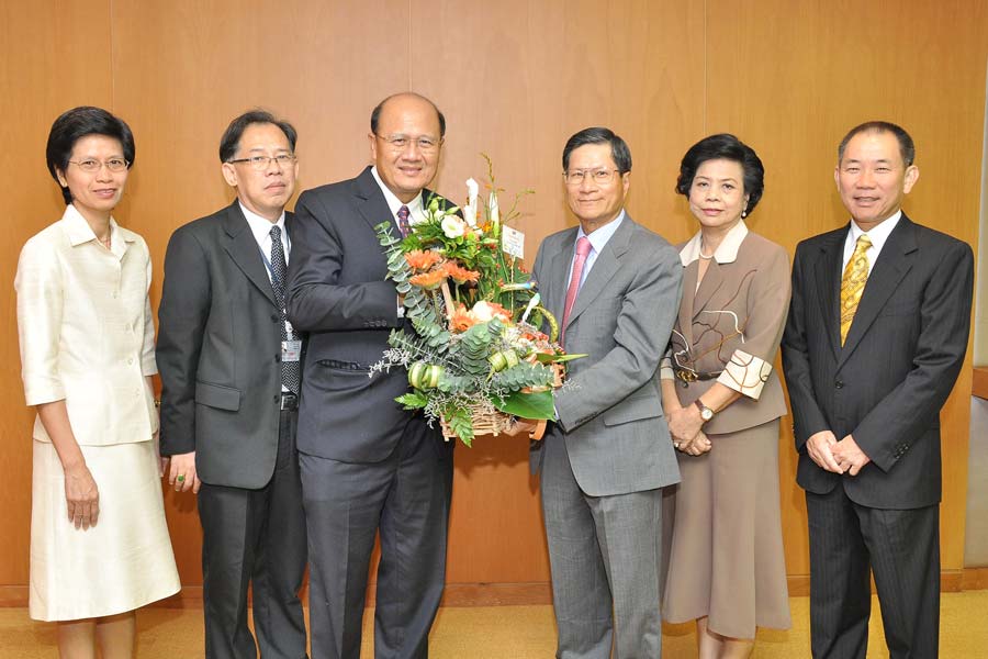 EXIM Thailand Congratulates Dr. Naris Chaiyasoot On His Appointment as New FPO’s Director-General