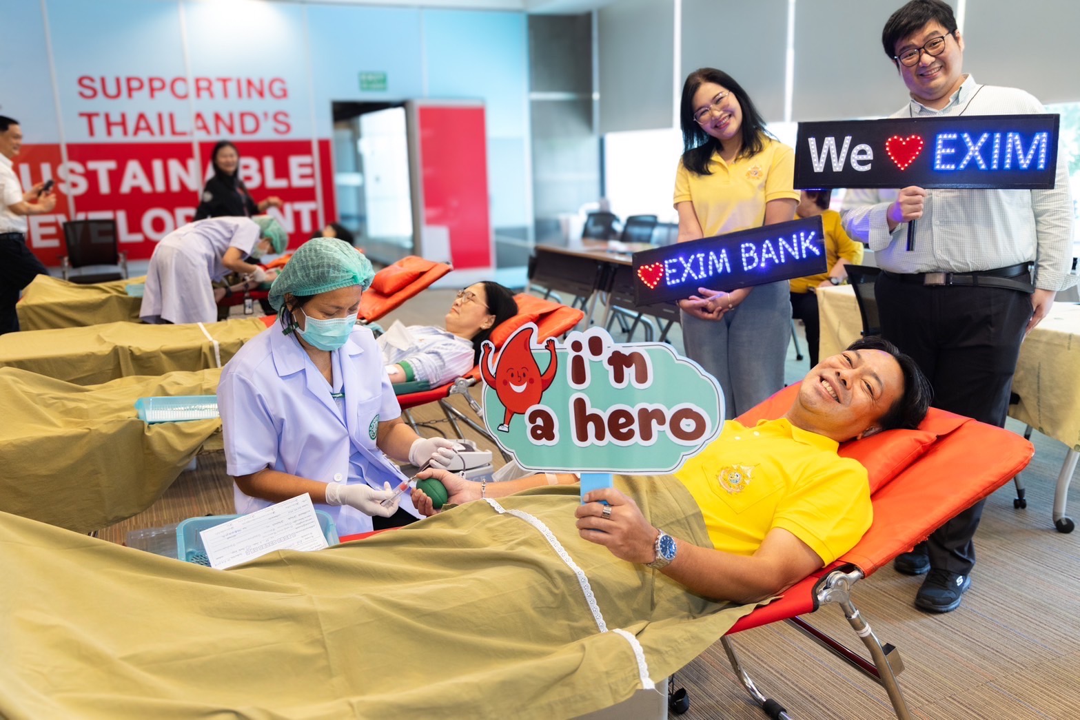 EXIM Thailand Organizes Blood Donation Campaign in Honor of  His Majesty the King’s 6th Cycle Birthday Anniversary