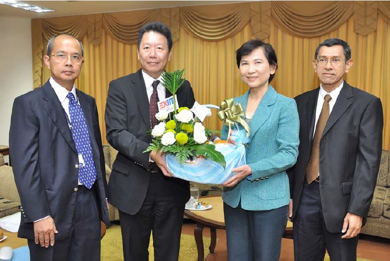 EXIM Thailand Congratulates New Director-General of Department of Trade Negotiations