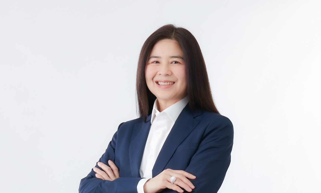 Mrs. Arada  Fuangtong