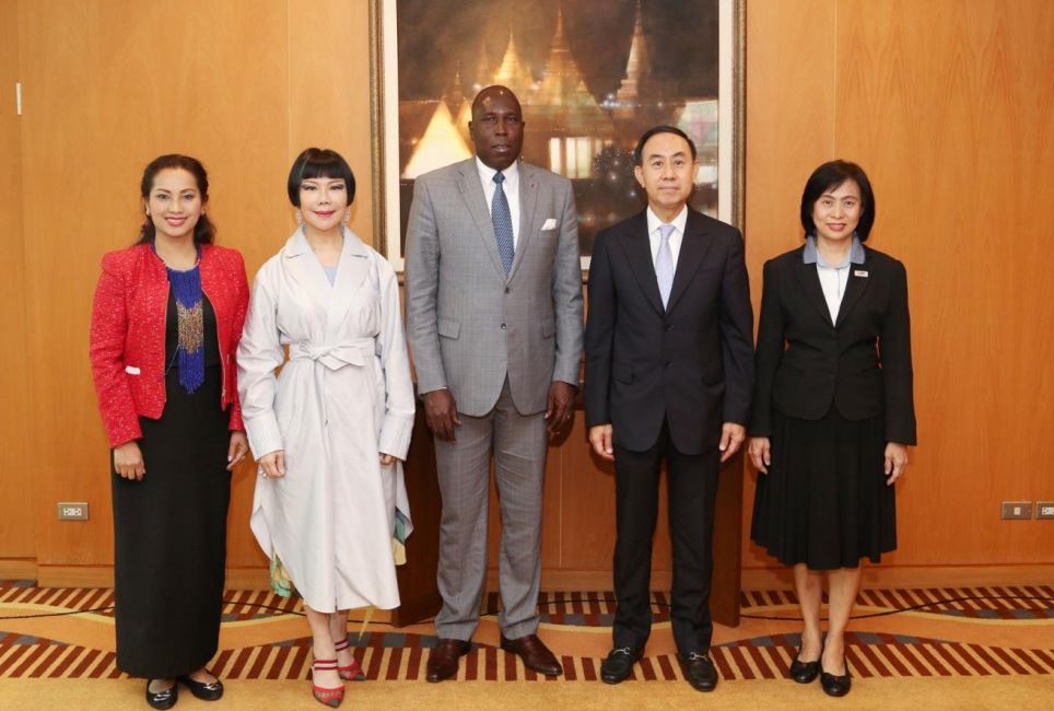 EXIM BANK ต้อนรับเอกอัครราชทูตสาธารณรัฐโกตดิวัวร์ประจำสาธารณรัฐประชาชนจีน