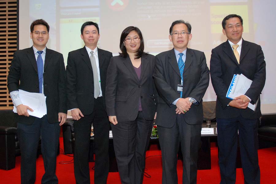 EXIM BANK ร่วมเสวนาการบริหารความเสี่ยงจากอัตราแลกเปลี่ยนเงินตราต่างประเทศ