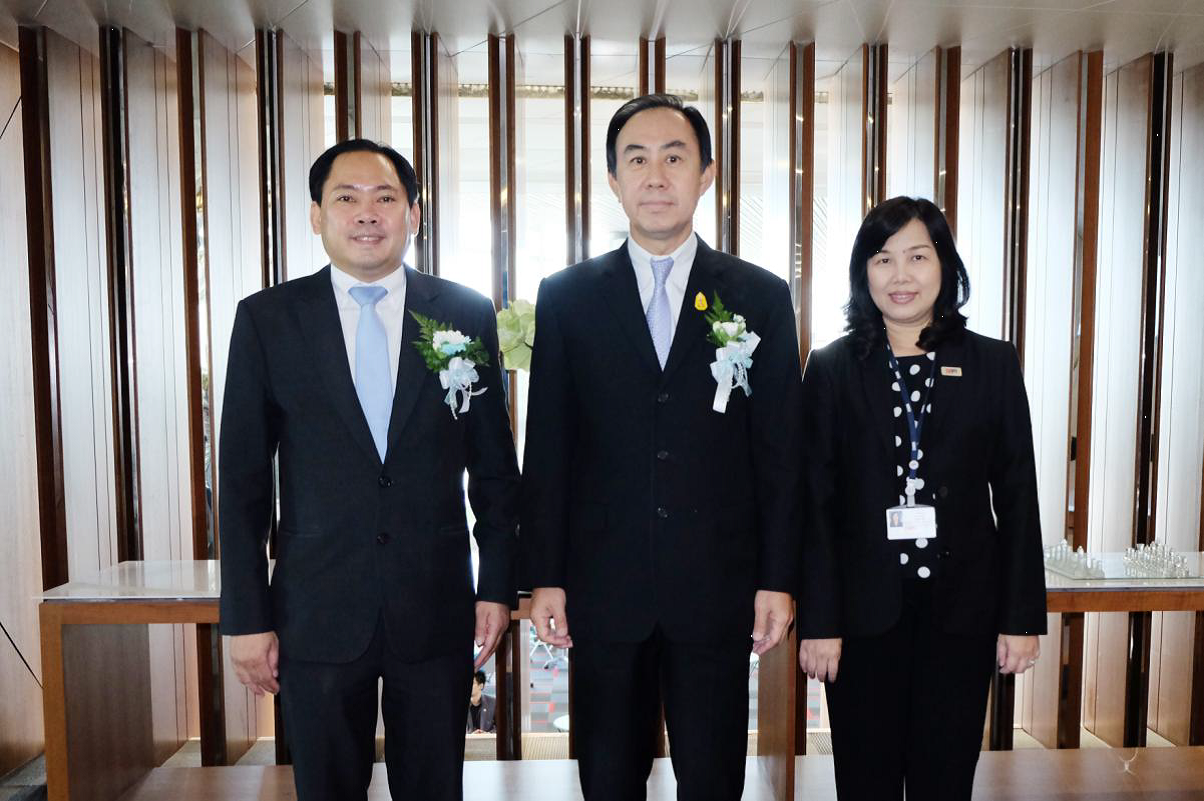 EXIM Thailand Discusses Overseas Investment Promotion in Neighboring Countries with NEDA