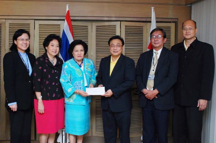 EXIM BANK บริจาคเงินช่วยเหลือผู้ประสบภัยจากพายุนาร์กีส