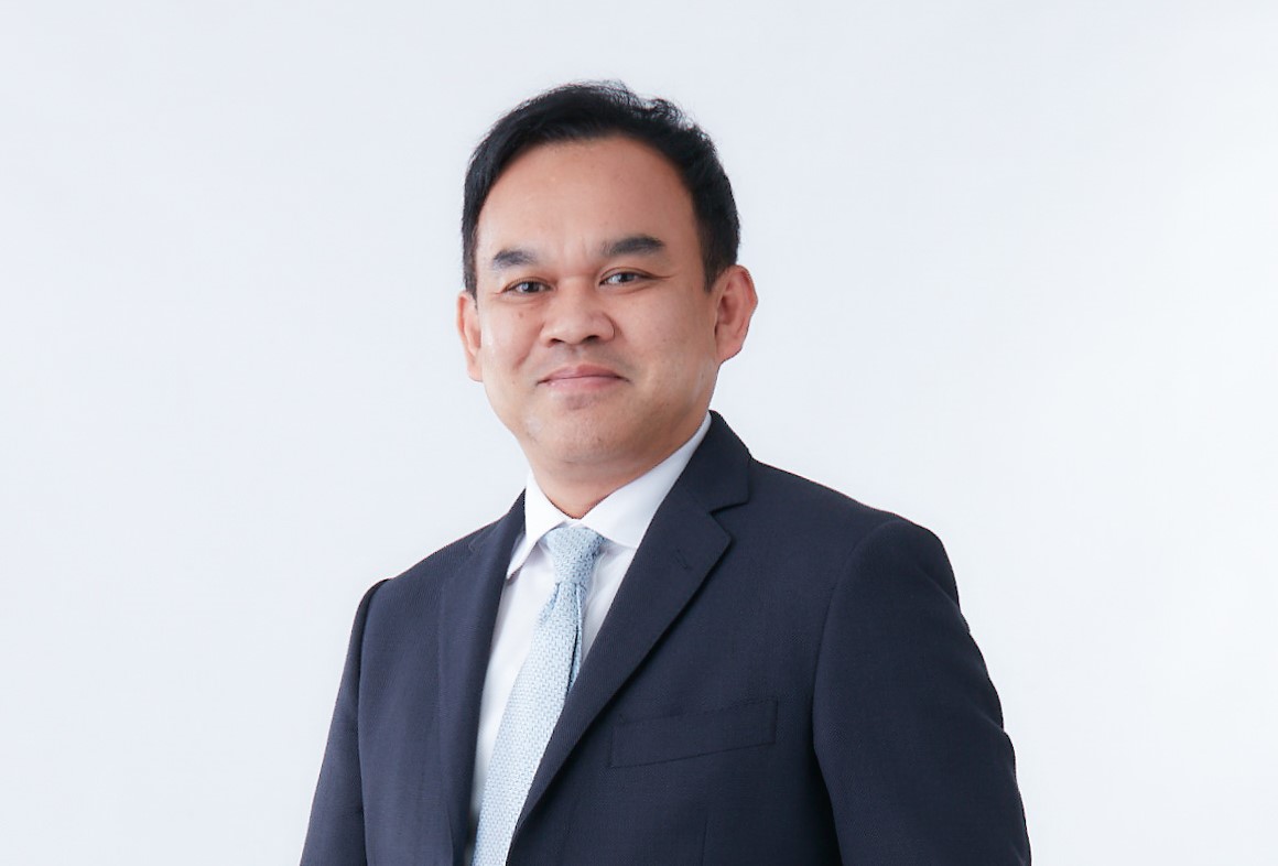 Mr. Chantanon Wannakejohn