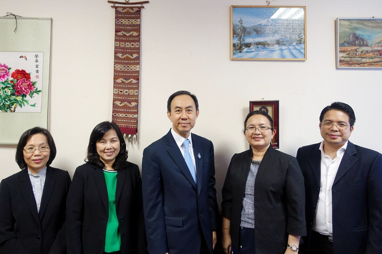 EXIM Thailand Visits Vice Minister of Finance in Lao PDR