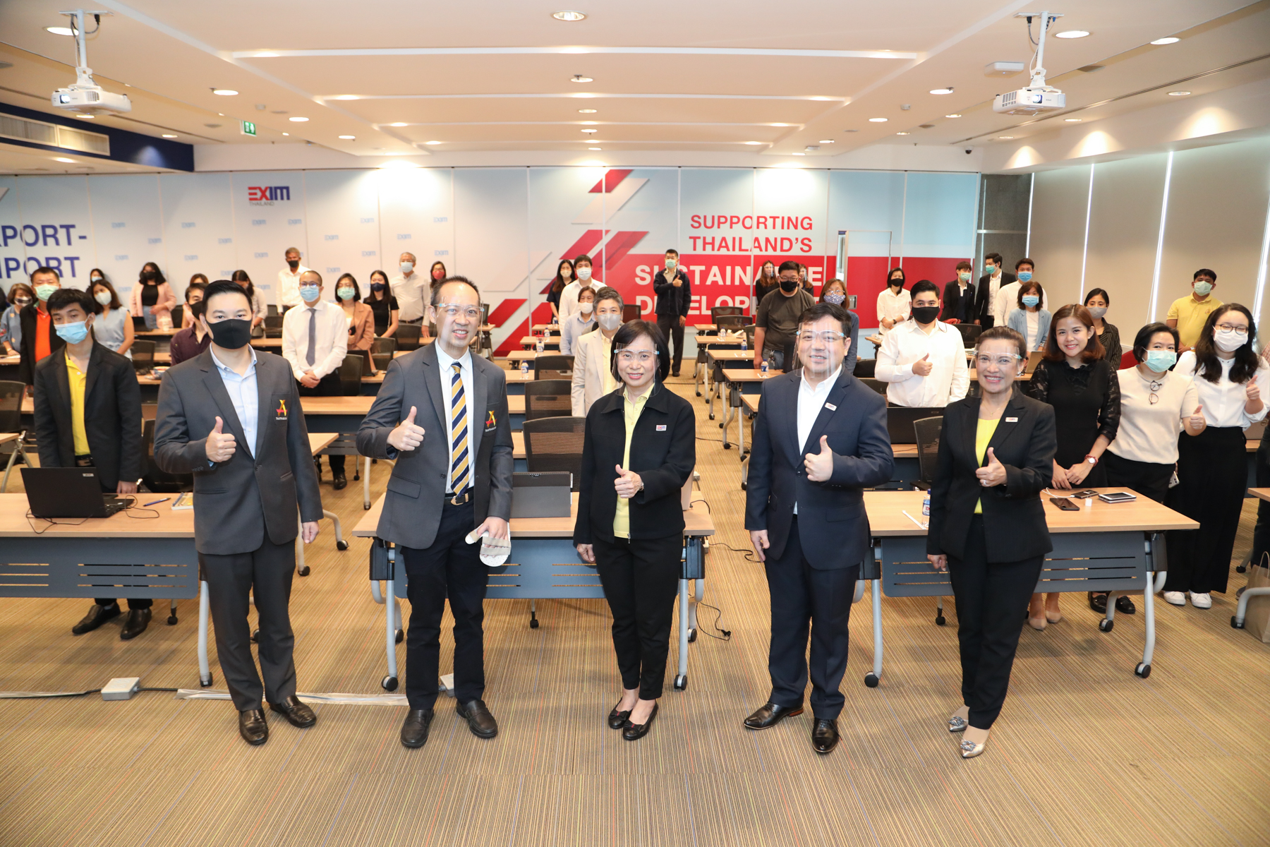 EXIM Thailand and DITP Joins Hands to Promote Thai SMEs’ e-Commerce Via Online Platforms, Thaitrade.com and Klangthai.com