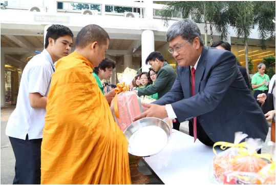 EXIM Thailand Joins MOF’s New Year Merit Making and Donates to Support Kuti Construction at Noi Noppakhun Temple
