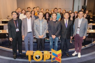 EXIM BANK ร่วมบรรยายหลักสูตรสร้างนักธุรกิจระหว่างประเทศชั้นแนวหน้า  TOP X Exporter Network รุ่นที่ 2
