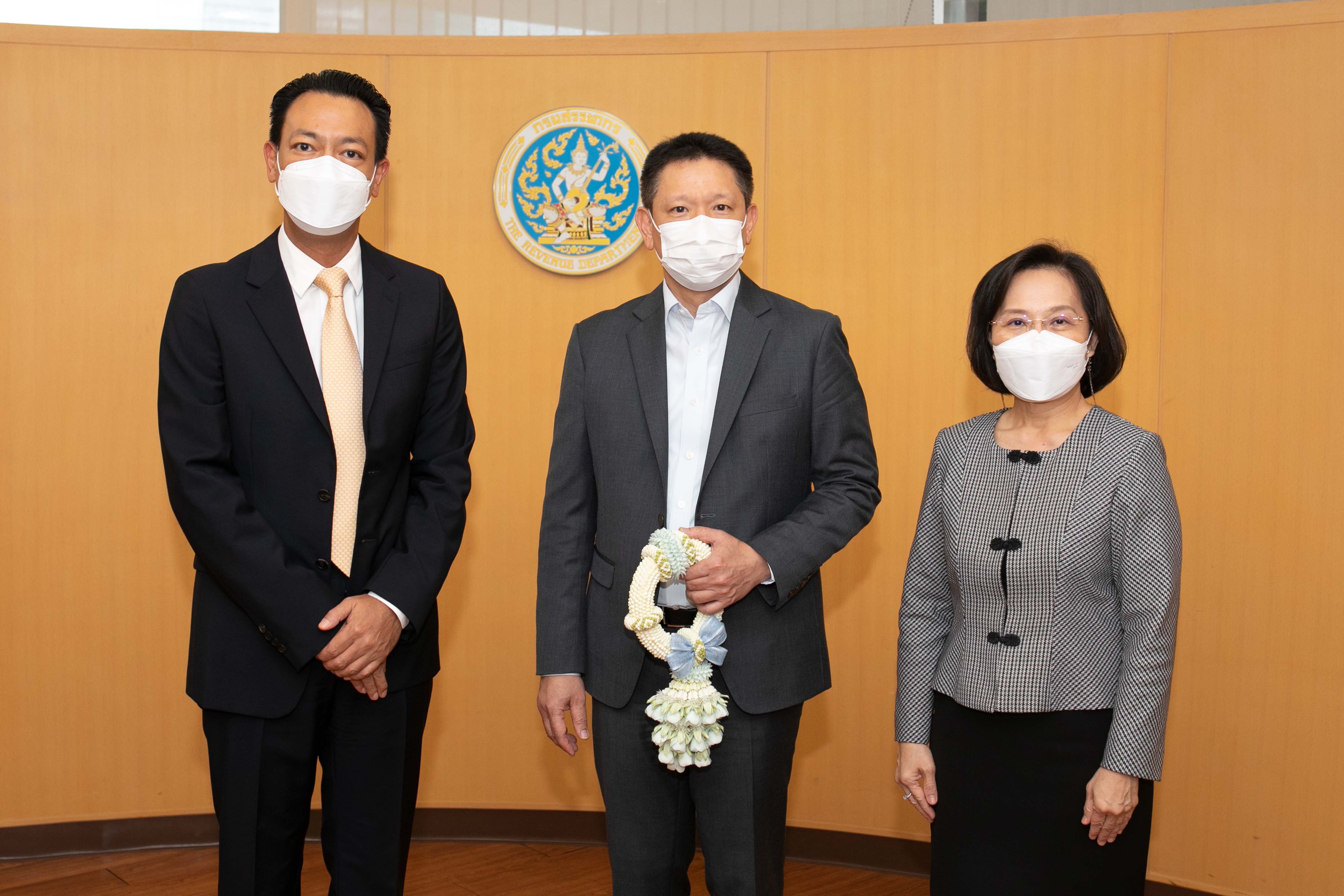 EXIM BANK ร่วมยินดีอธิบดีกรมสรรพากร
