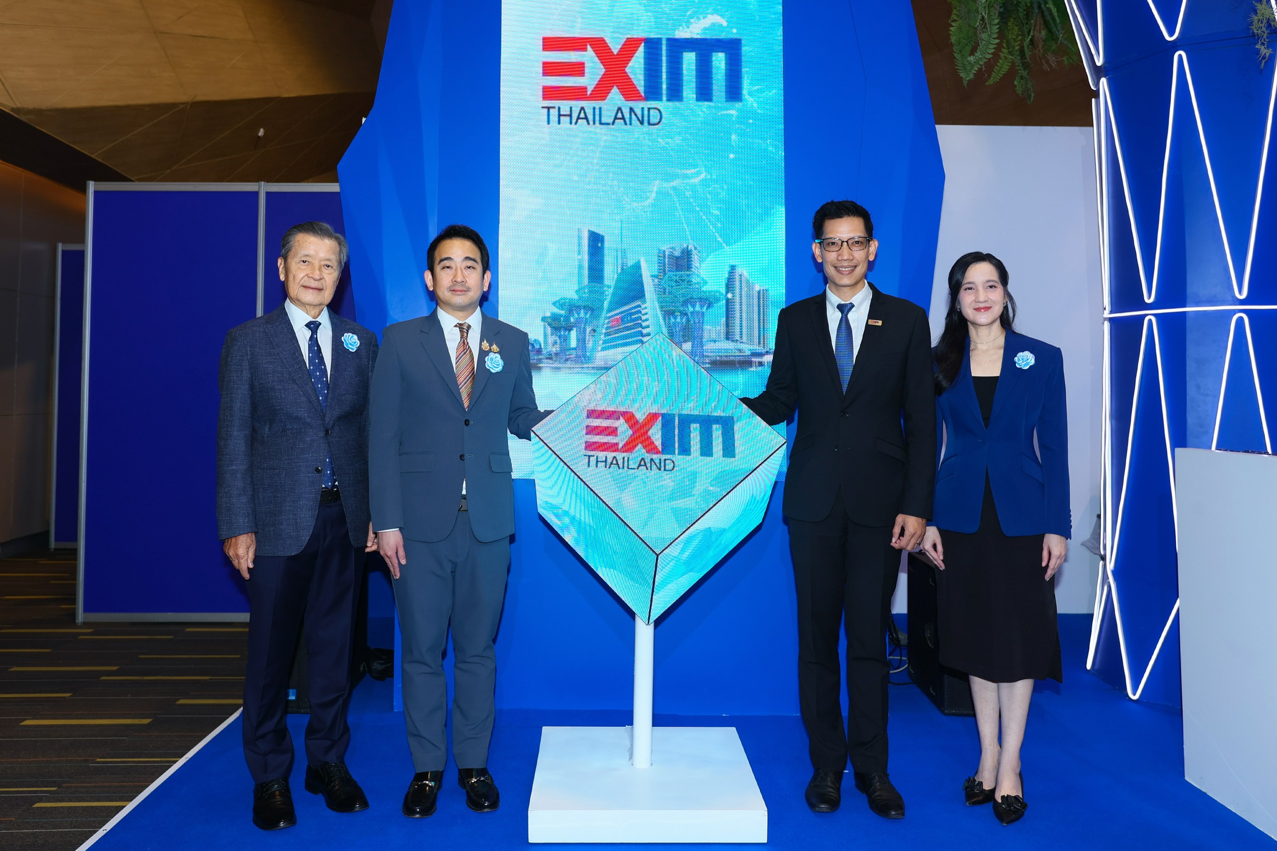 EXIM Thailand Opens Booth at Money Expo 2025 Hatyai